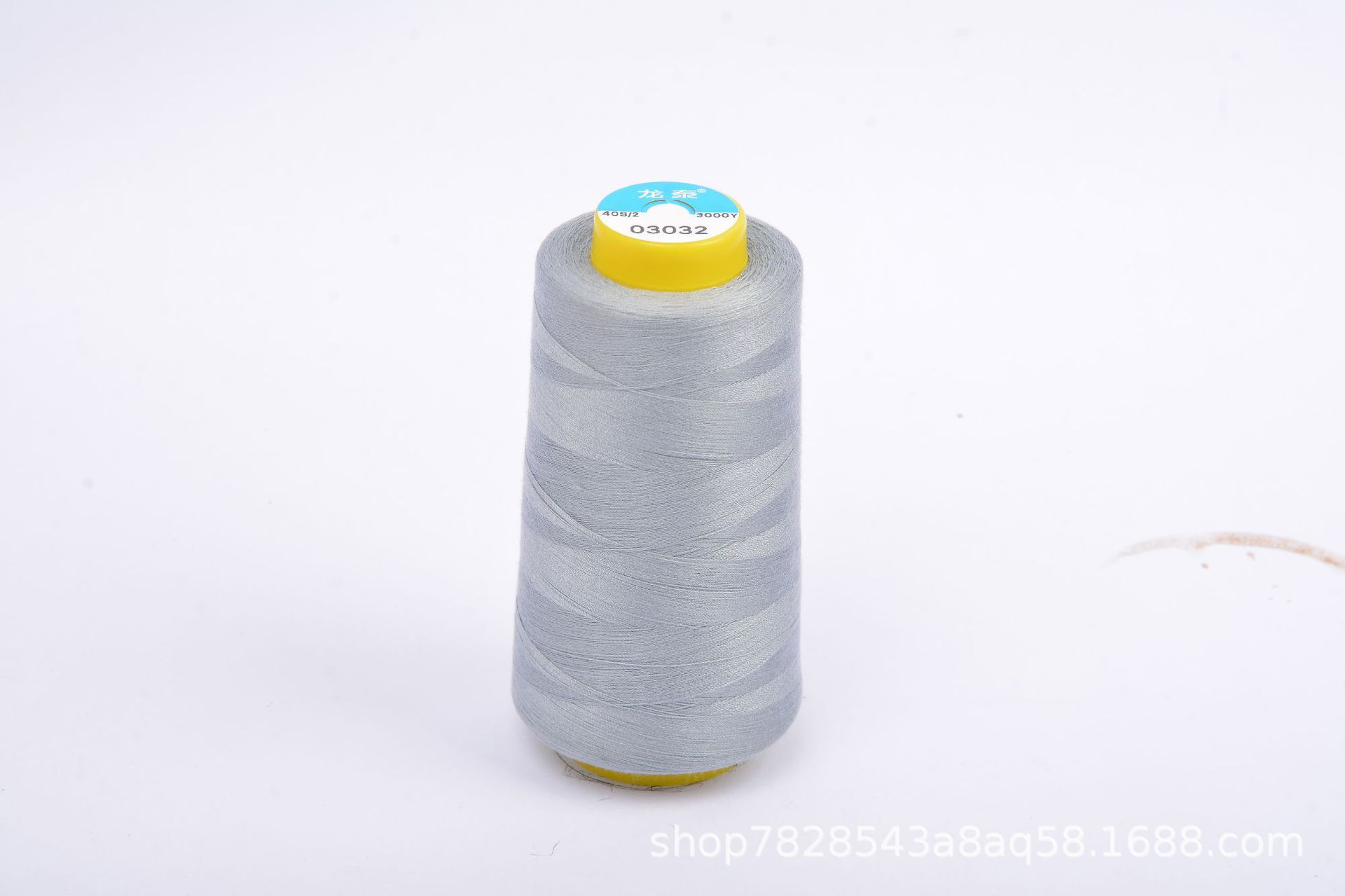 402 Liu Qing 3000 yardas línea de costura gris línea especial de fábrica de ropa línea de máquina de coser de alta velocidad
