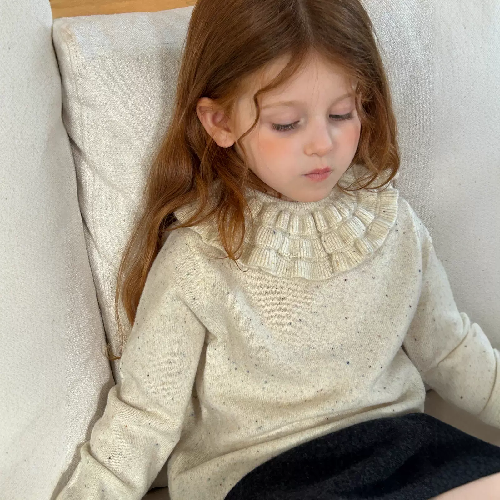 2025秋冬女童新款花边领针织毛衣打底衫洋气百搭纯色花边打底衫