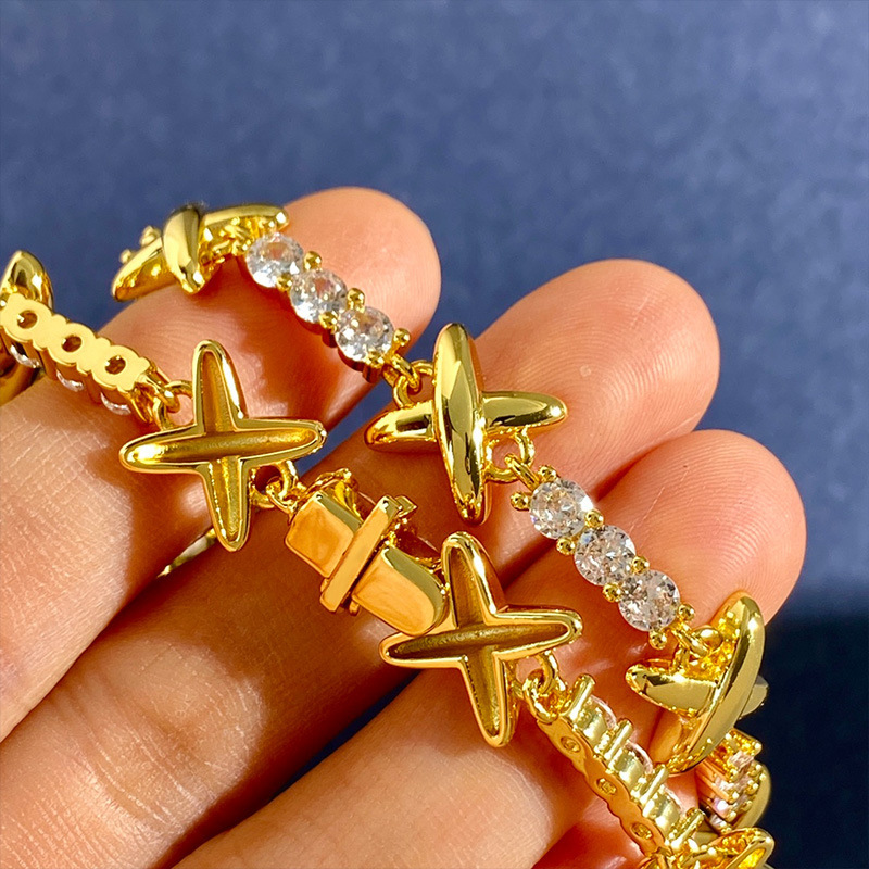 クロスボーダー熱売銅金メッキアクセサリー光沢金属x文字入れドリル軽贅沢ネックレスカップルデザイン感首チェーン|undefined