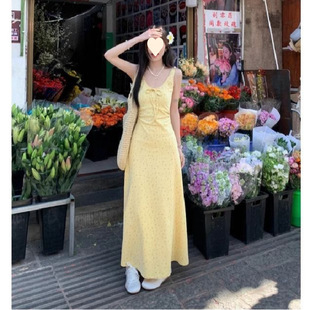 �Sɫ�黨�����B��ȹŮ�ļ��o�䱳��ȹ��ʽ�����L�����Lȹa��ȹ��