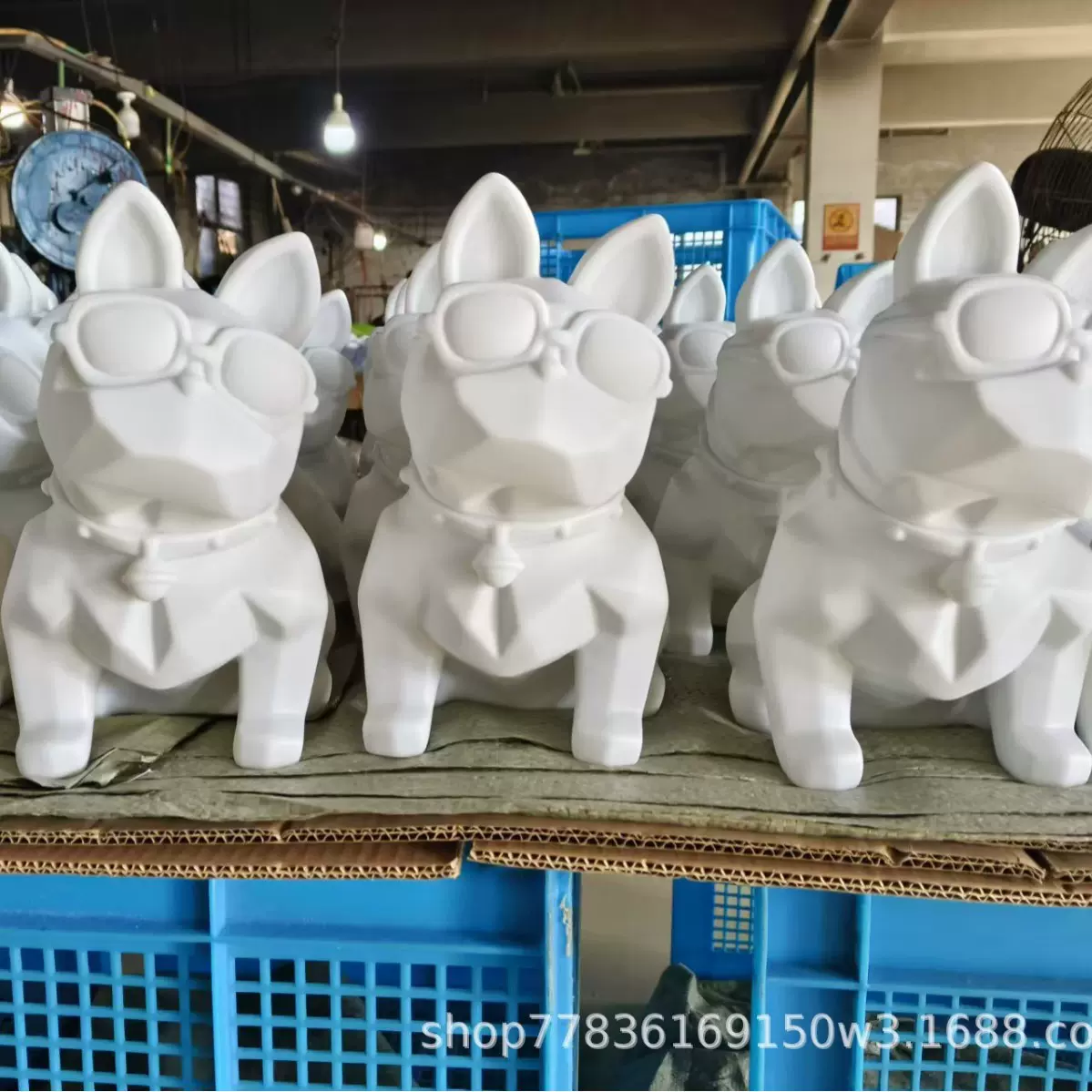 网红法斗犬狗白胚搪胶娃娃涂鸦存钱罐客厅摆件手工坊摆摊厂家批发