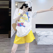 ���޶�ѝ���bŮ���bһ���״���2025�¿��������e�r�Ѓɼ���