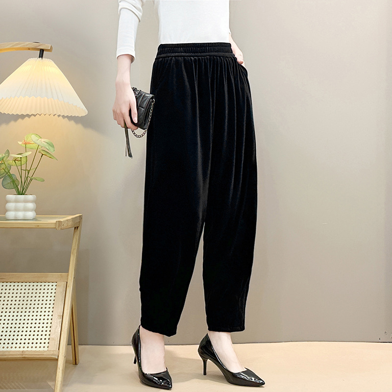 Autumn and Winter Velvet Pants for Mothers, Women's Spring and Autumn Style, Middle-Aged and Elderly Women's Harem Casual Pants, Loose Slimming Skinny Pants Autumn and Winter Velvet Pants for Mothers, Women's Spring and Autumn Style, Middle-Aged and Elderly Women's Harem Casual Pants, Loose Slimming Skinny Pants