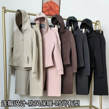 �\�ӷ����b�ﶬ��Ů�b�����¿����e�r�мӽq�Ӻ���L�����Bñ��Ʒ