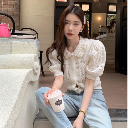 Spring and Summer Women's Short Sleeve Knit Top with Baby Collar, Small Figure Outfit, Bubble Sleeve White T-Shirt for Women