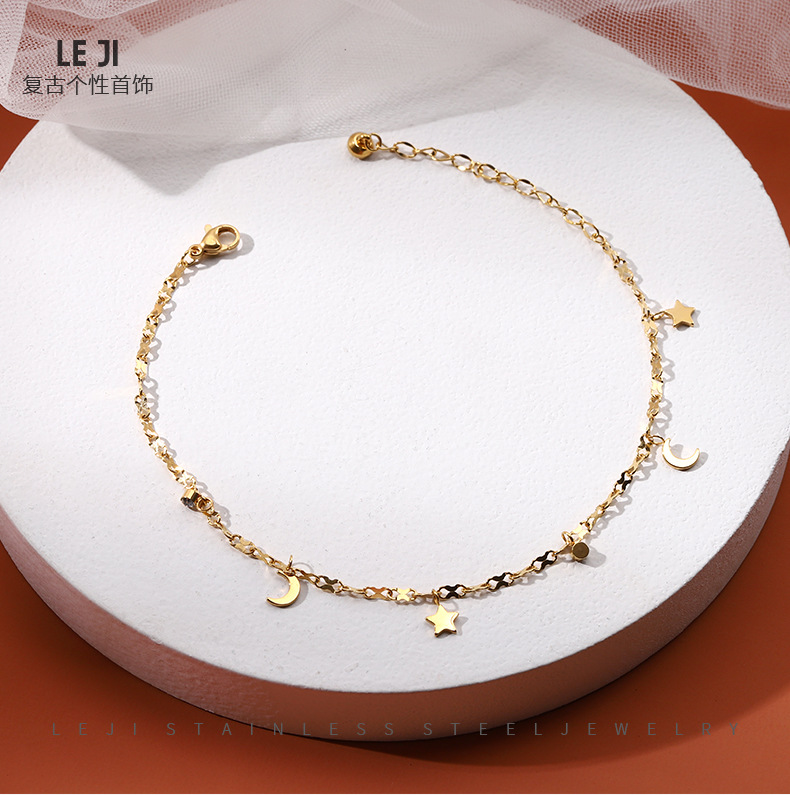 JL-0113: estrella y Luna acompañados de oro elegante