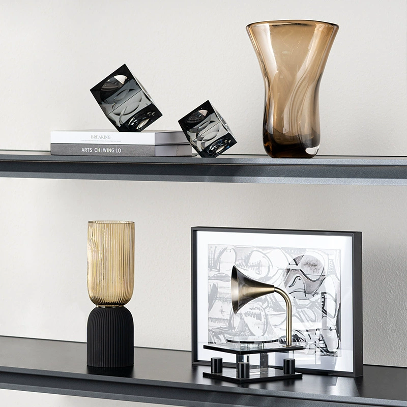 匠十三 Modern light luxury model room living room TV display large flat glass ornaments