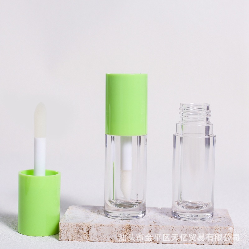 En stock envío gratuito de gran capacidad sub-botella 6ml tubo redondo cabeza de cepillo grande esmalte de labios brillo de labios tubo vacío material de embalaje tubo corrector