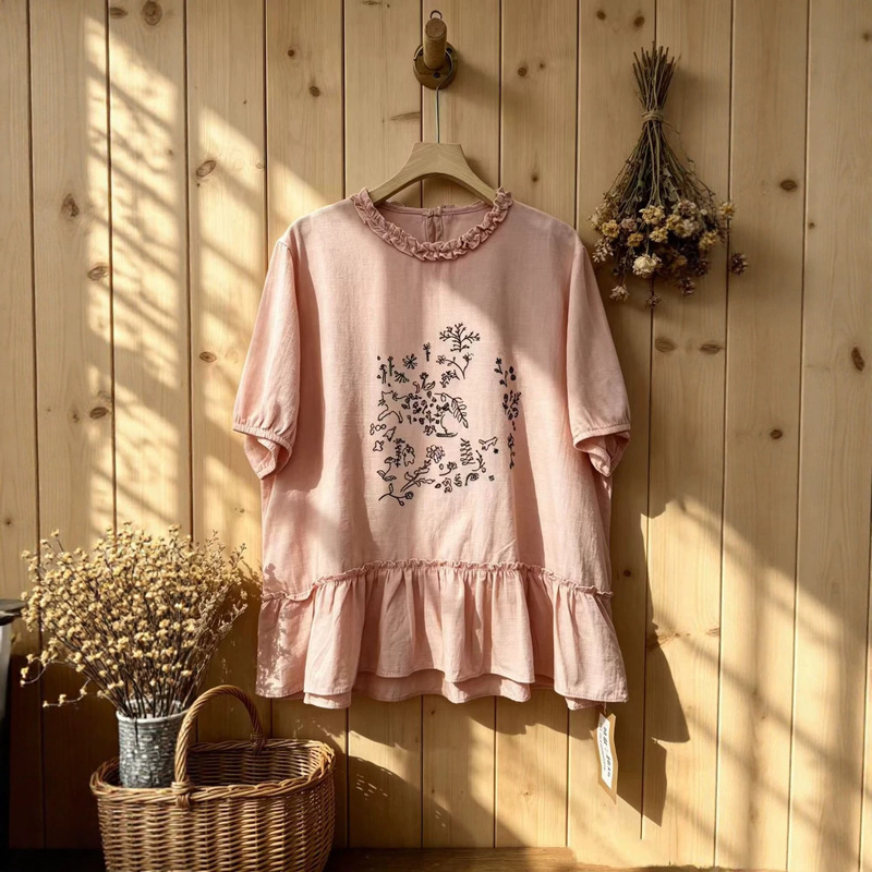 Japanese-Style Mori-Style Ruffled Round-Neck Cotton Top for Women, New Summer Model with Hem Featuring Lotus Leaf Trim, Age-Reducing Embroidered Shirt Japanese-Style Mori-Style Ruffled Round-Neck Cotton Top for Women, New Summer Model with Hem Featuring Lotus Leaf Trim, Age-Reducing Embroidered Shirt