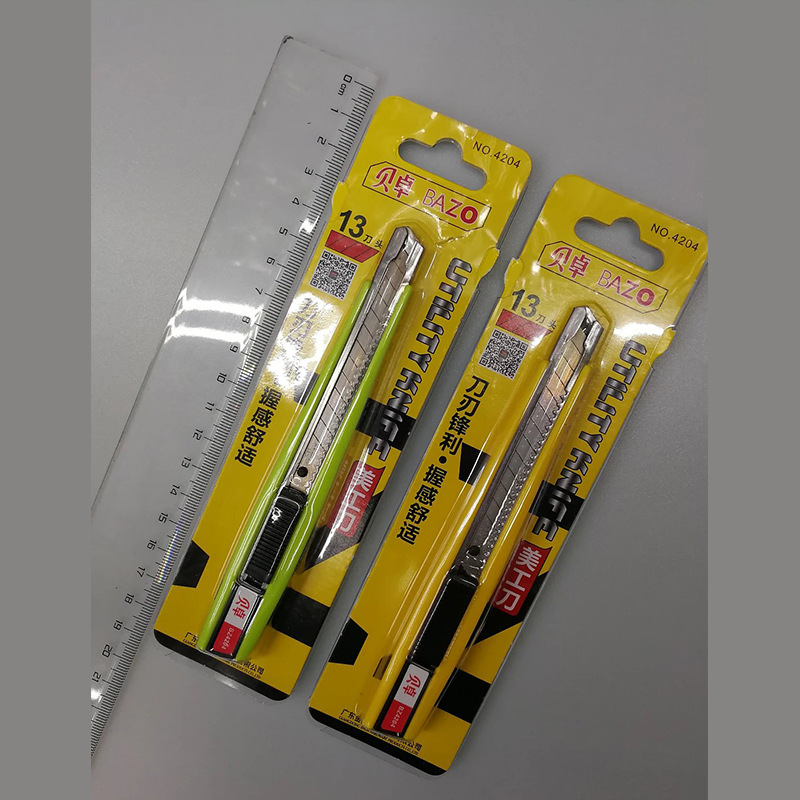 Fabricantes al por mayor cuchillo de acero al carbono cuchillo de acero inoxidable cuchillo de papel pintado afilado cuchillo de cortador de papel herramientas de oficina