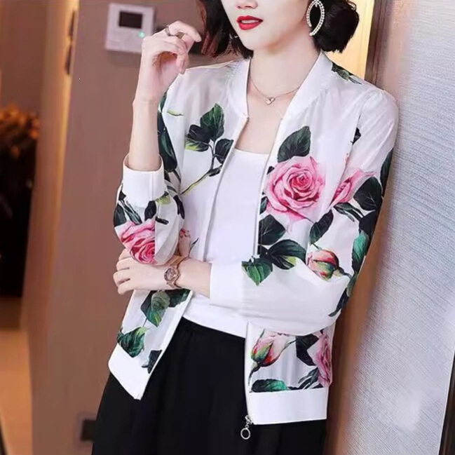 High-End Women's Chanel-Style Thin Jacket for Early Spring, Autumn, and Summer 2026 New Fashion Casual Baseball Jacket High-End Women's Chanel-Style Thin Jacket for Early Spring, Autumn, and Summer 2026 New Fashion Casual Baseball Jacket