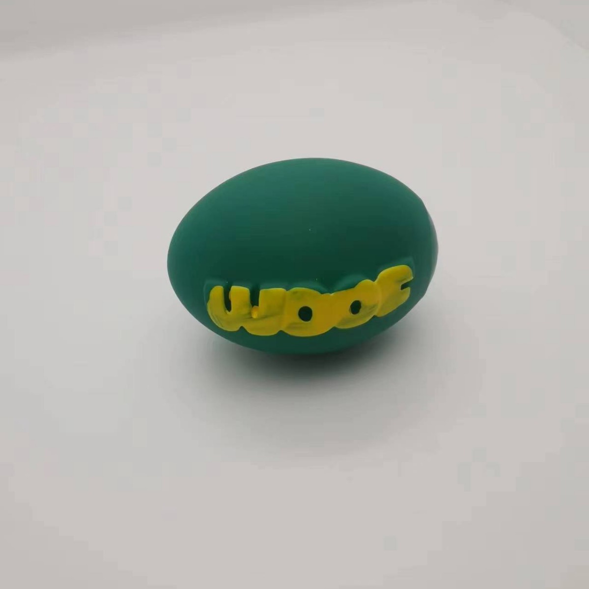 Factory Direct Sales Vinyl Christmas Color Woof Rugby Dog Toy Bite-Resistant Sound-Making Pet Toy