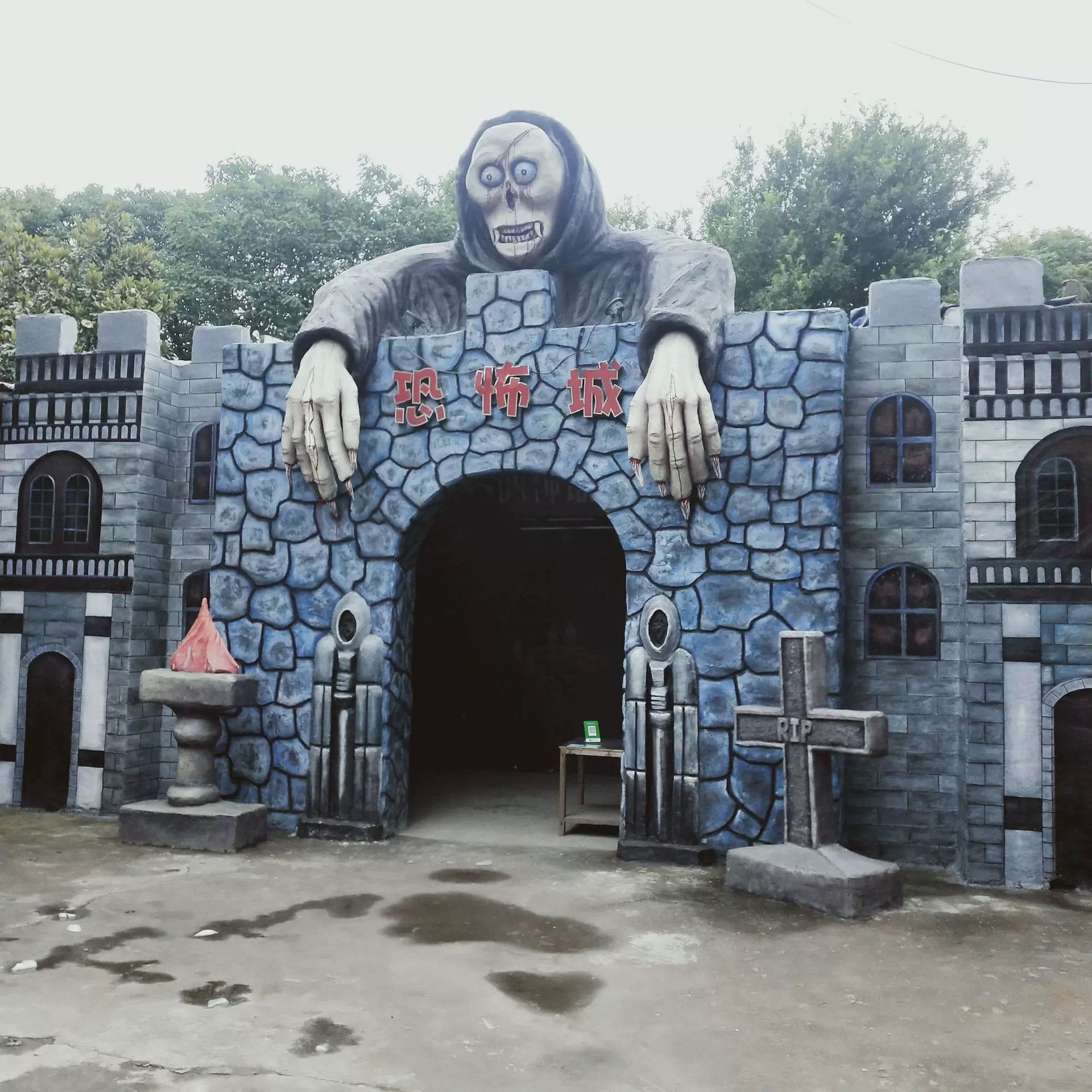 鬼屋设备密室逃脱道具娱乐模型鬼屋机关万圣节道具恐怖鬼屋道具