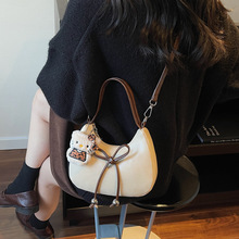 新款韩国小众设计女包2025秋冬新款饭盒包百搭单肩斜挎包手提包包
