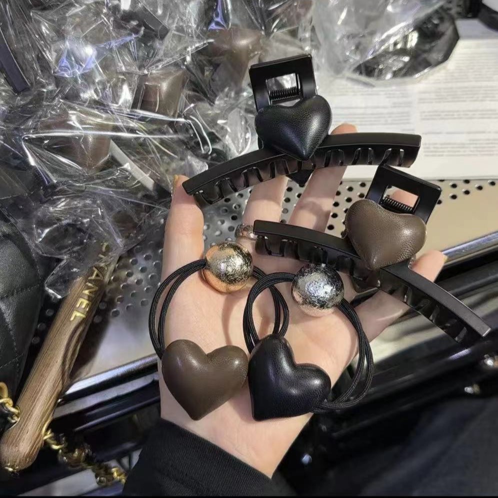 韓國愛心~PU皮高質感磨砂大號13厘米抓夾盤發氣質優雅復古風