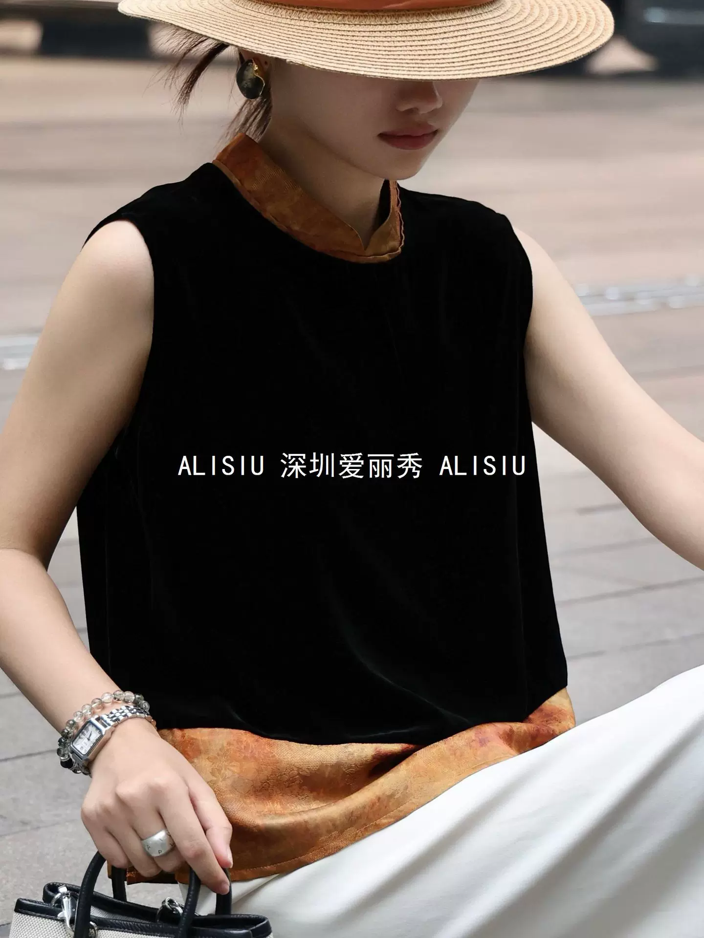深圳南油夏季新中式设计真丝绒拼接真丝香云纱无袖背心上衣