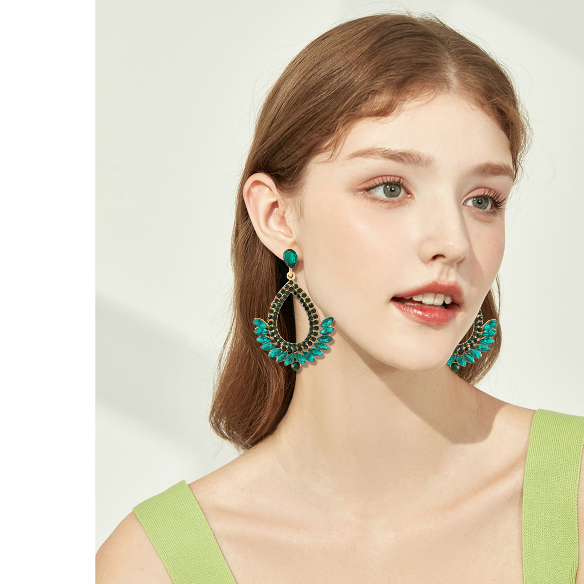 16g Weight Alloy Ear Needle Material Zircon Inlay Material Drop Earrings Classification 1 Pair Quantity Holiday, Daily Occasion Alloy Material Water Droplets Pattern Spring&Summer Season Women's Gender Inlay Design Vacation, Simple Style Style 1 Pair Vacation Simple Style Water Droplets Inlay Alloy Zircon Drop Earrings 11