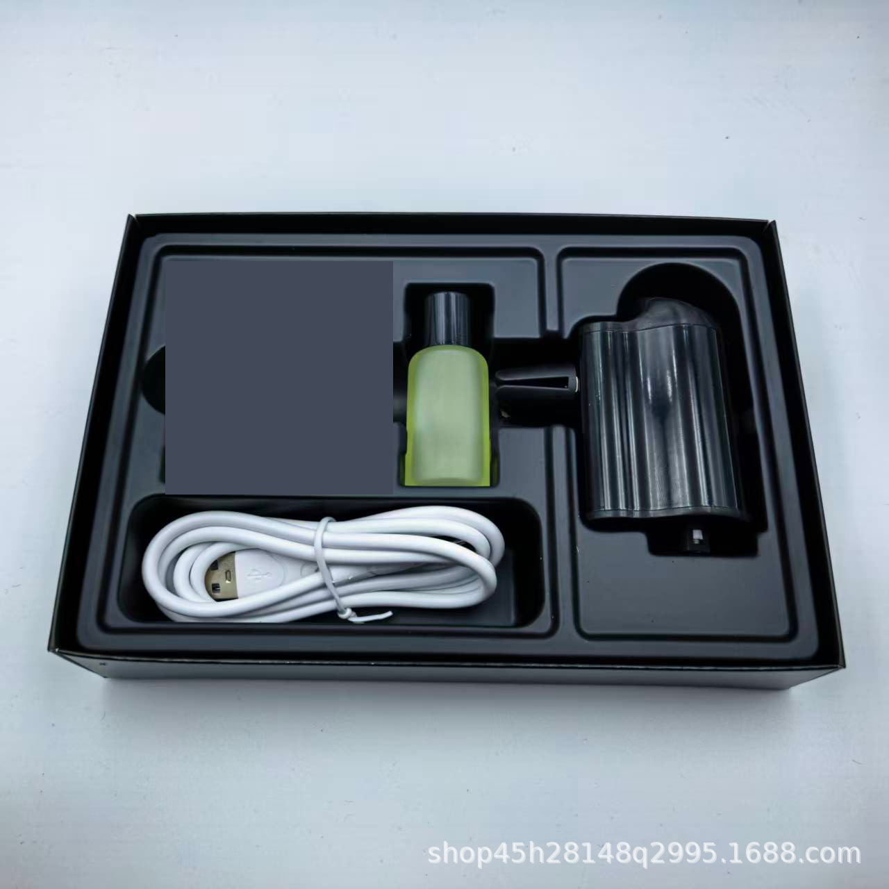 Máquina de fragancia montada en el automóvil pulveriza automática salida de aire expansión de fragancia de automóvil inteligente perfumes duraderos colón aceite esencial fragancia ligera en el automóvil