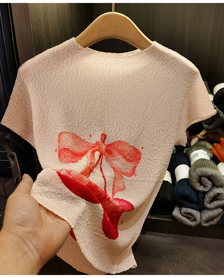 Áo thun nữ cổ tròn dáng rộng in họa tiết anh đào thiết kế độc đáo, tay xếp ly — Màu xanh lam nhạt, Màu đen, Màu mơ chi tiết 17