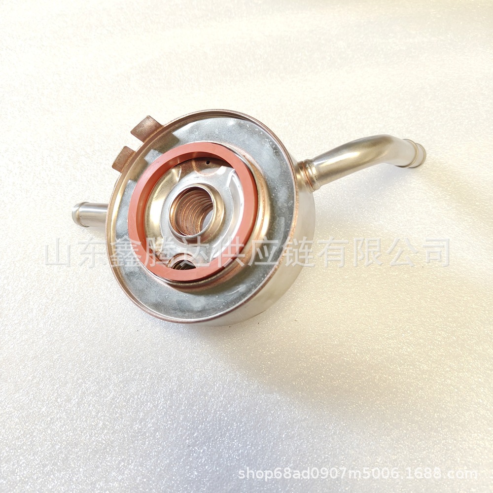 Oil Cooler 21305-Ea04A Is Suitable for Nissan 21305-Ea04A