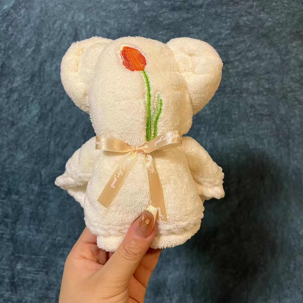 34*74 화이트 튤립 타월 빅 베어