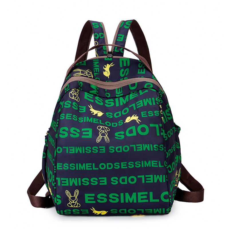 Letra verde conejo grande