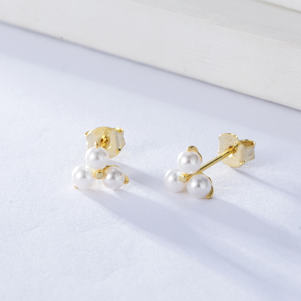 S925 plata esterlina perla Stud pendientes estilo coreano elegante simple Internet celebridad pendientes alto sentido diario todo-Partido joyería del oído al por mayor