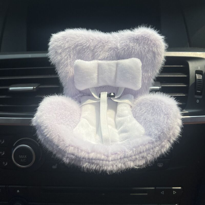 Labubu 対応安全シート アロマセラピー エアコン吹き出し口 かわいい車の装飾品 ペンダント人形|undefined
