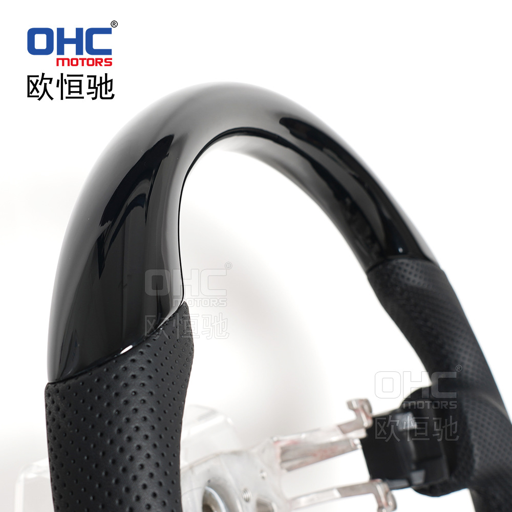 Suitable for Nissan 12-18 Patrol Car Steering Wheel Modification and Upgrade Spray Black Elegant Off-Road Suv Steering Wheel