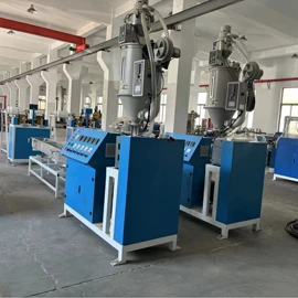 金属成型设备;塑料管材设备;塑料成型机