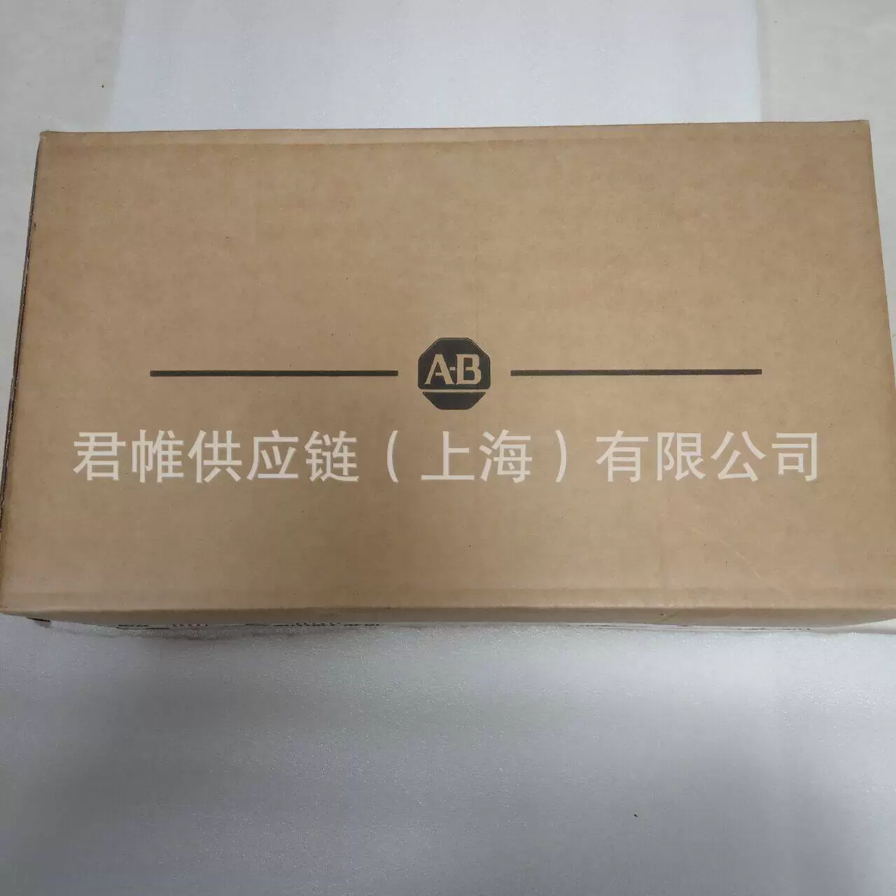 Цена необходимо проверить. Модель двигателя AB: 2094-BC01-M01-S