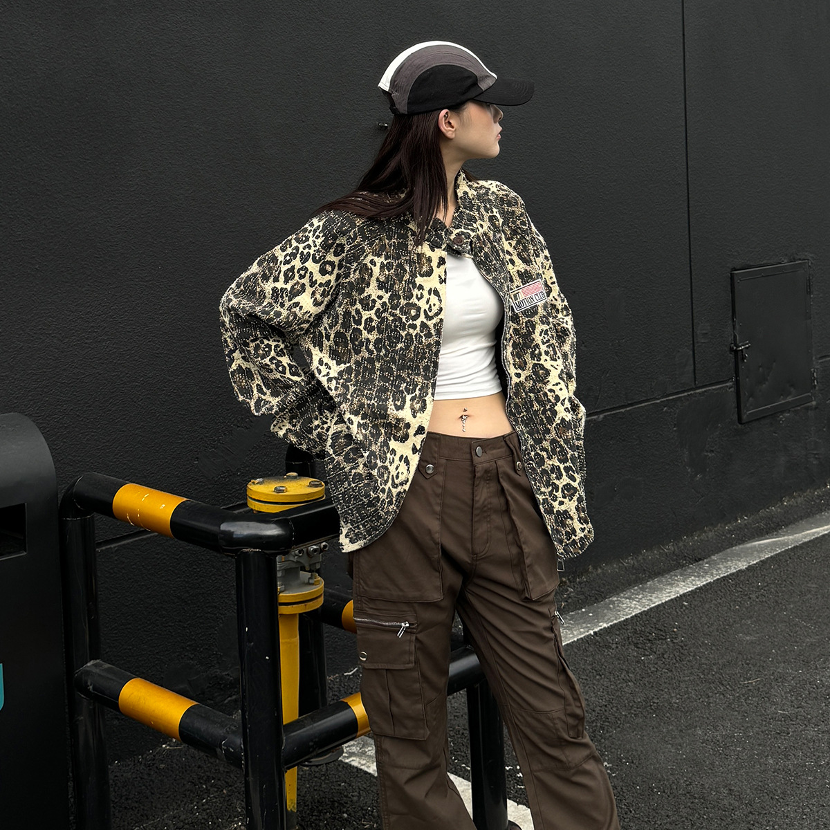 Sieviešu apavi 2024. gada rudens un ziemas jaunā retro noskaņas leoparda raksta Harrington darba jaka vīriešu un sieviešu mēteļi_voghion.com