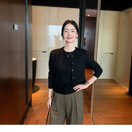 女式针织衫;女式羊毛衫;毛衣