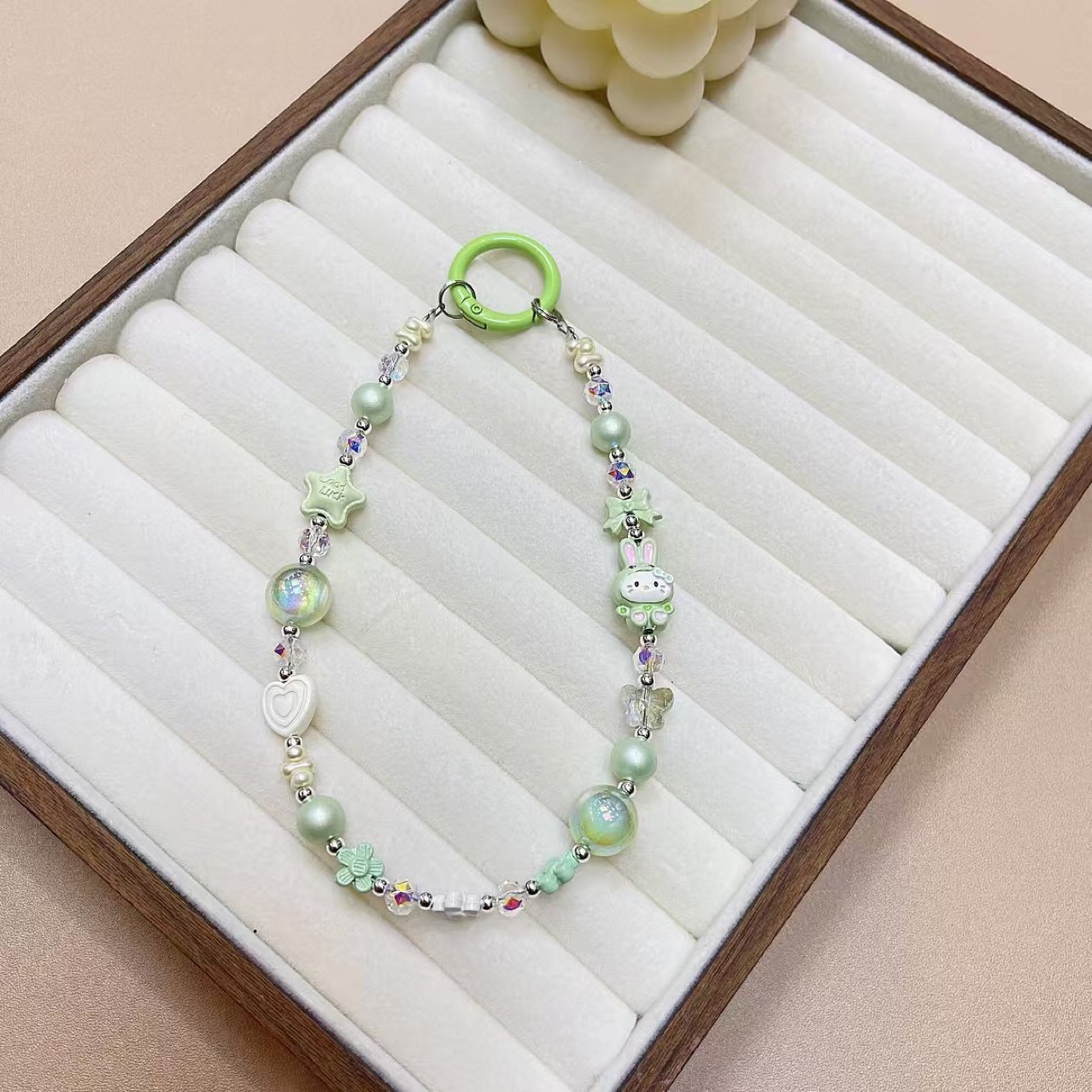 Creativo de dibujos animados KT conejo aleación cadena teléfono móvil cordón muñeca nuevo DIY hecho a mano cuentas estrella de cristal colgante de equipaje