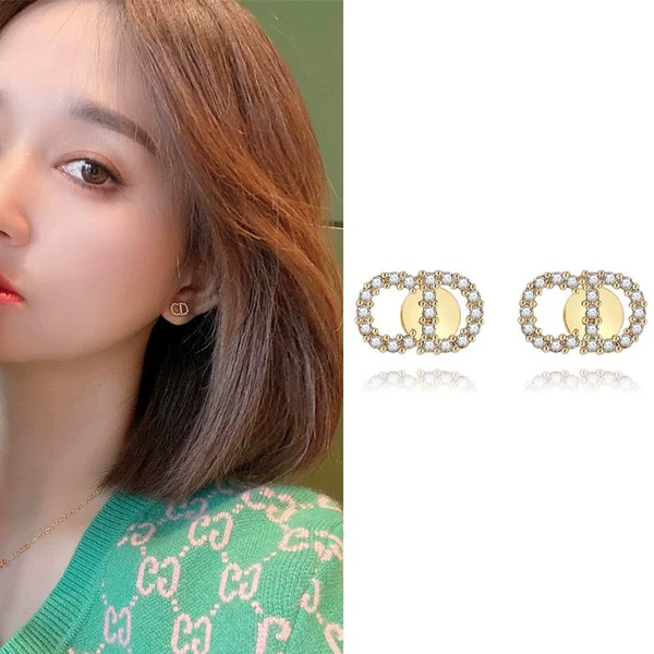 Golden earrings, gift box, pack, full set