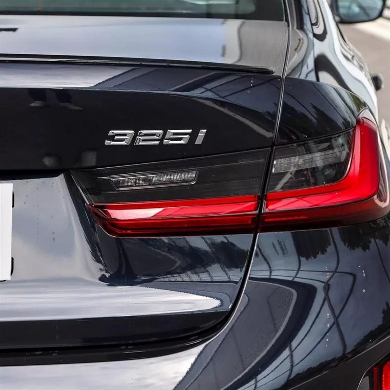 Suitable for BMW 318i, 320i, 325i, 328i, 330i, 335i, 340i car emblems, letter emblems, rear emblems, tail emblems, and number emblems