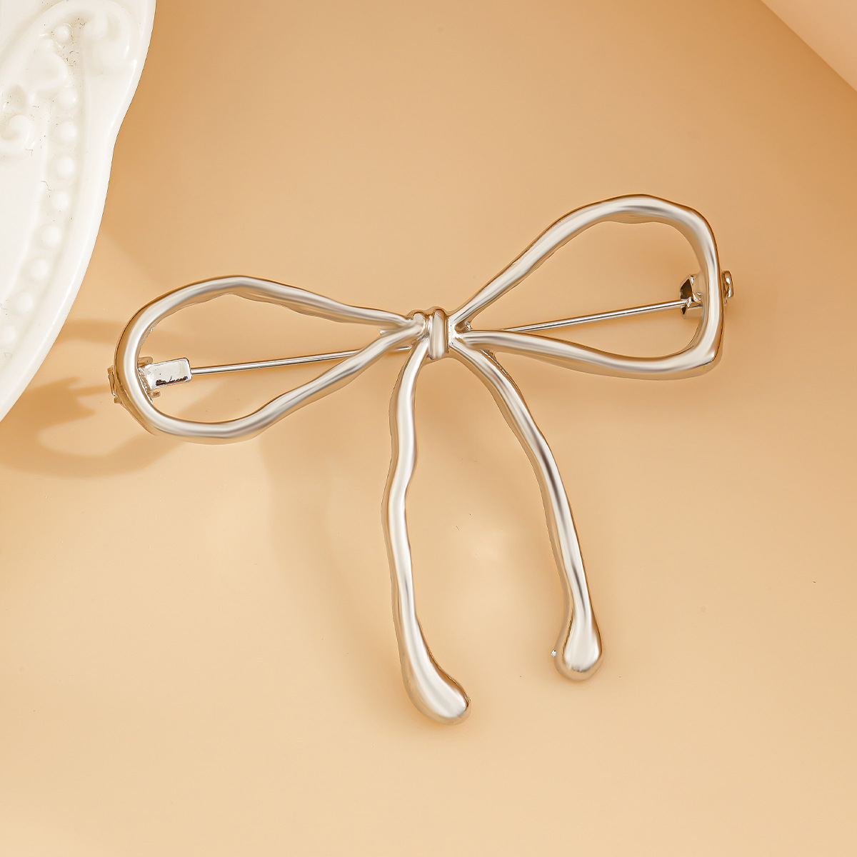 Spilla decorativa da donna, spilla versatile con fiocco di nicchia_voghion.com