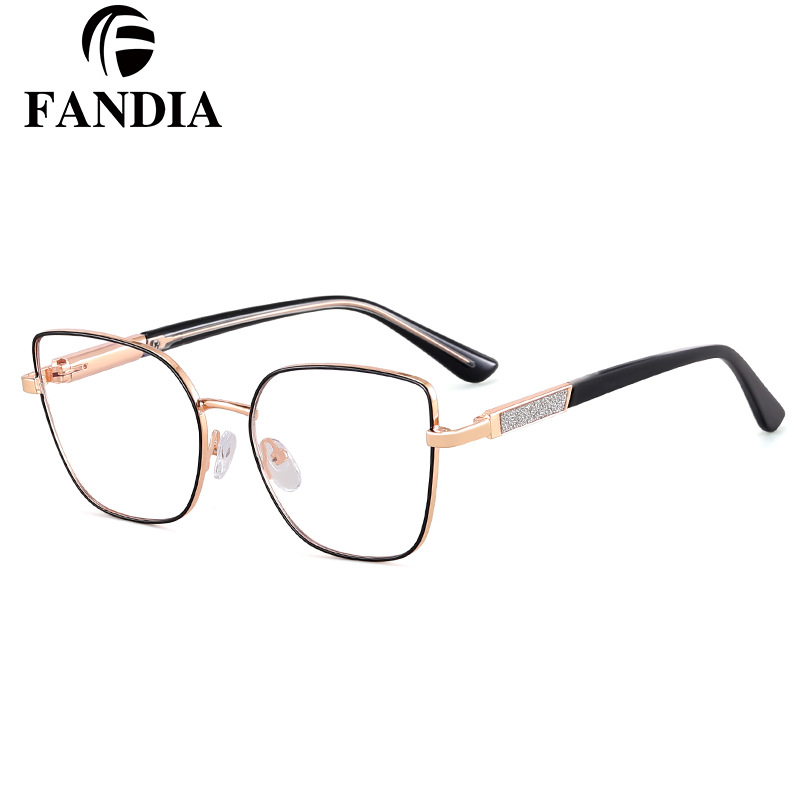 81528 Montura de gafas delgada y liviana personalizada Montura de gafas de metal Gafas anti-azul Montura de gafas de estiramiento facial Libro rojo pequeño Venta caliente