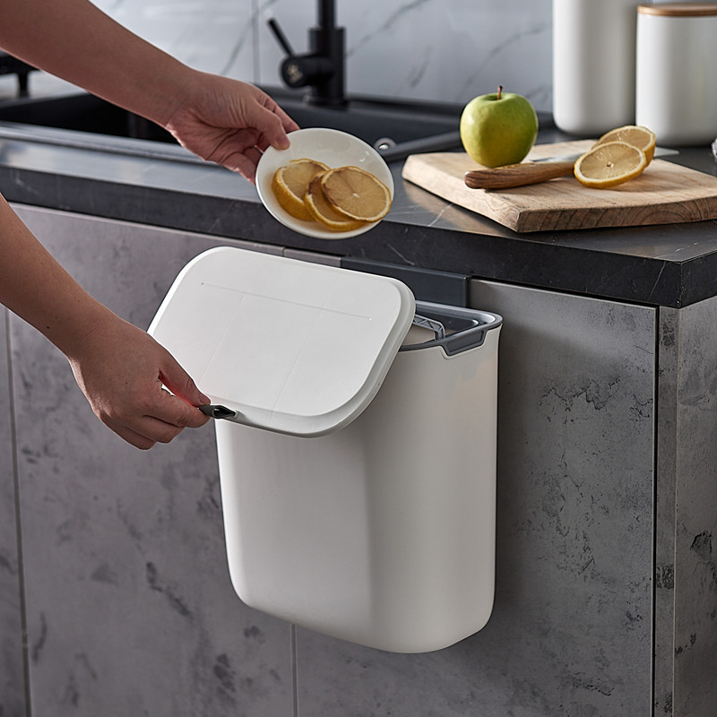 Cubo de basura de la cocina del hogar Puerta del Gabinete colgando cubo de plástico sin perforaciones con tapa bote de basura adhesivo inodoro
