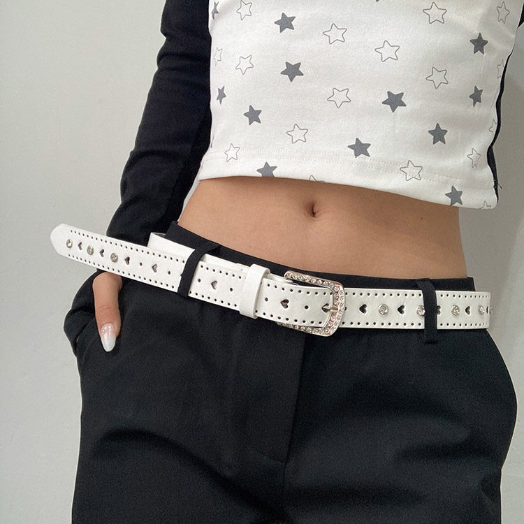 White fashionable small belt