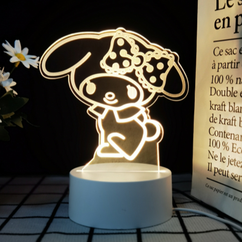 Venta caliente transfronteriza en el extranjero, nueva y extraña luz nocturna 3D, luz ambiental colorida, lámpara de mesa LED de la serie Sanrio Kulomi