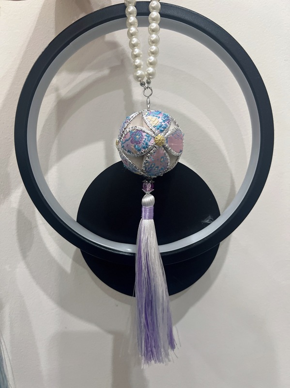 広西チワン族自治区京西アジサイ中国錦刺繍ペンダント工芸品エスニック特徴 4cm 工芸品真珠吊りチェーン|undefined