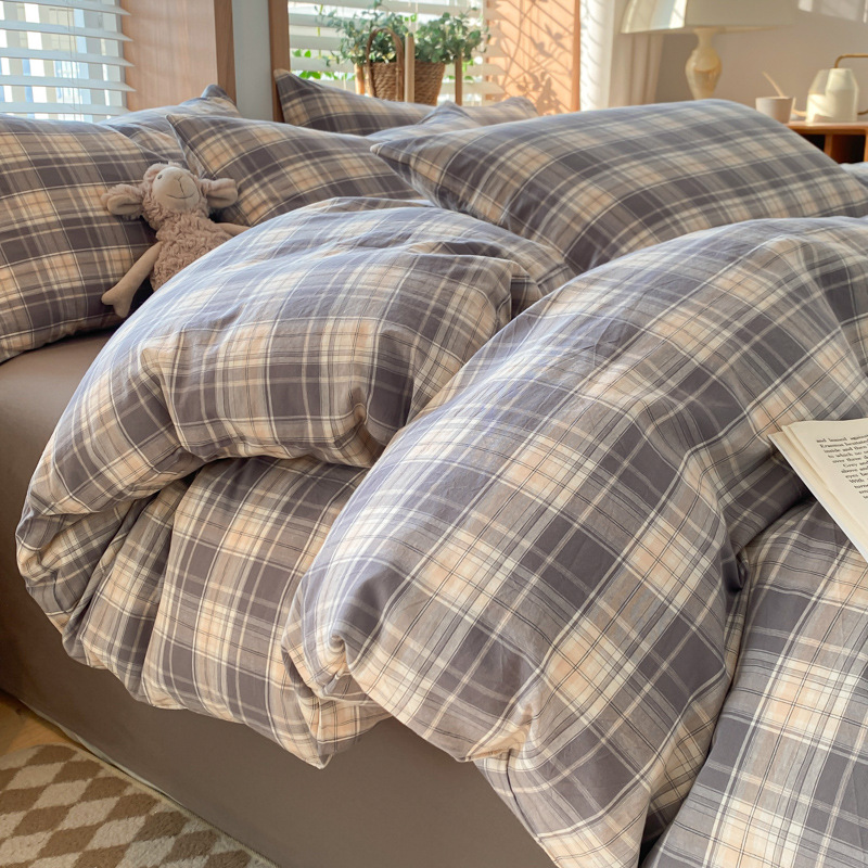 Cama de algodón lavado con agua de algodón de cuatro piezas, algodón puro 2025, nueva sábanas de cama, colchón de cama de tres piezas