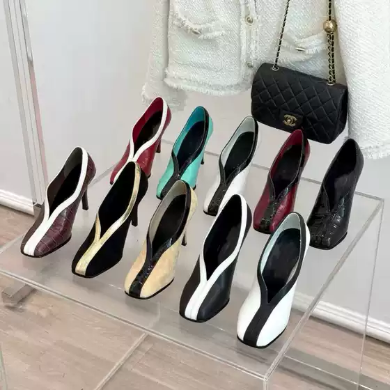 2026 New Arrival Square-Toe Leather Vintage Color-Block Slip-On High Heel Shoes for Women - Low-Cut Versatile Pump