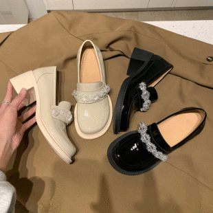 �����¿�Ӣ���LСƤЬ�͹�ˮ荴ָ�������Ь��ϵ�߸����^����ЬŮ