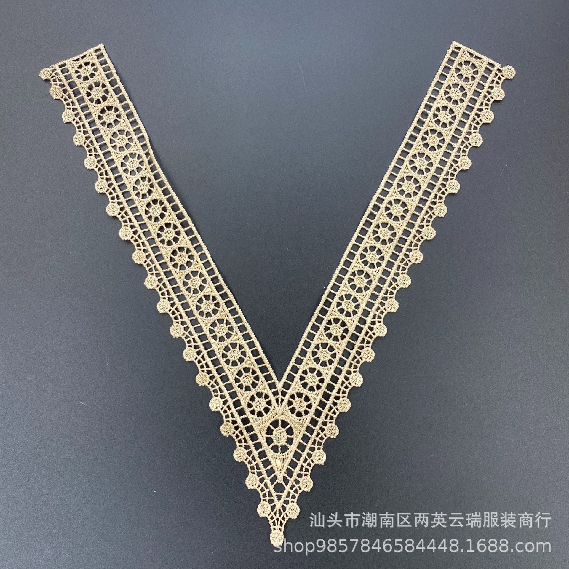 厂家直销 V领领花涤光水溶刺绣花边民族风衣领假领子服装辅料花边