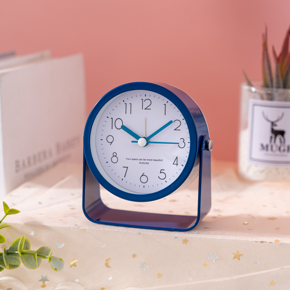 Factoria directa reloj de metal despertador silencioso simple para niños y estudiantes especial reloj de aluminio coreano atmósfera