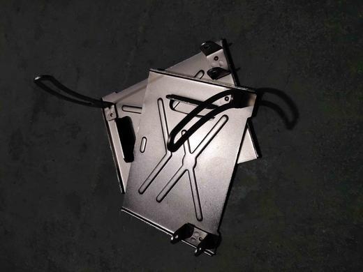 【货号04297】工厂装机加厚全新日立款110云石机底板2.5元一只。