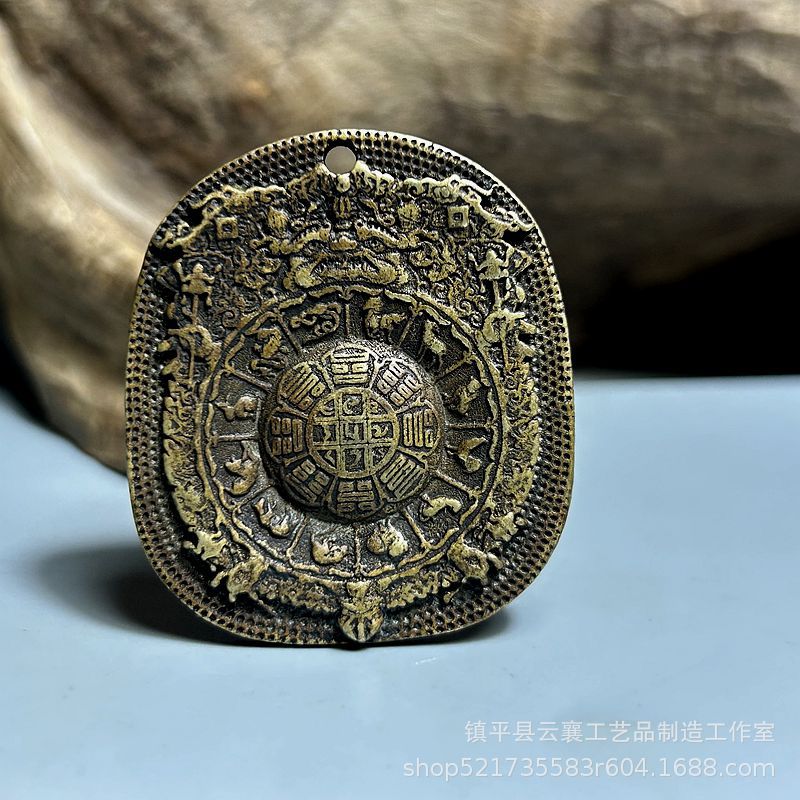 藏式释迦摩尼九宫八卦牌挂件复古藏传黄铜腰牌配饰文玩吊坠百搭