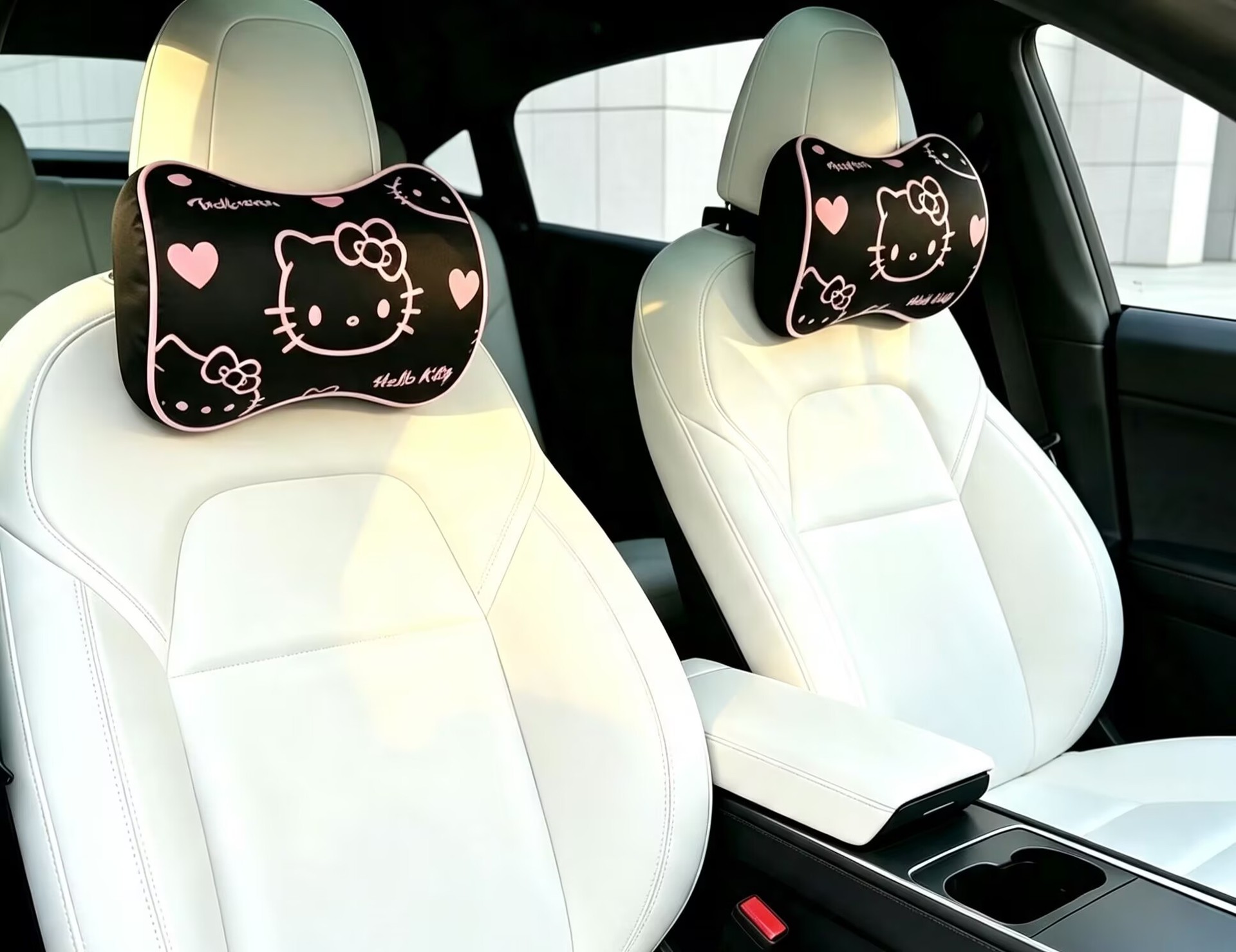 Car headrest memory foam headrest, lumbar support pillow, neck pillow, cute cartoon KT, universal for all seasons, headrest cushion for car